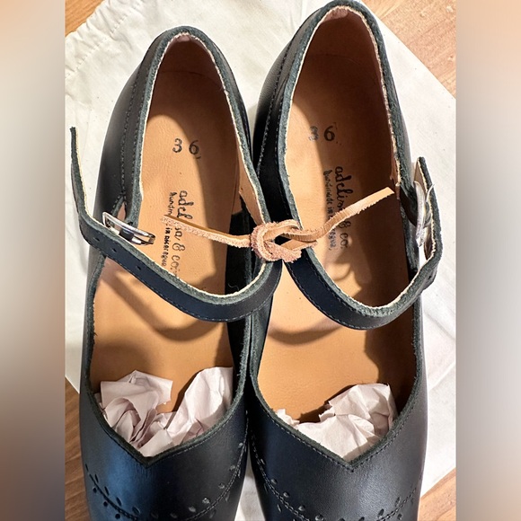 Adelisa and Co Mary Janes 36 - Picture 2 of 2